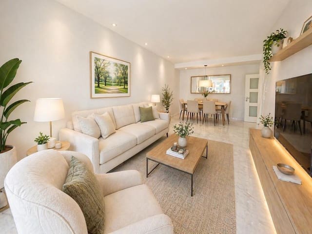 3 sypialnia Apartament na sprzedaż w Torrequebrada, Benalmádena z basenem garażem - 560 000 € (Ref: 9791125)