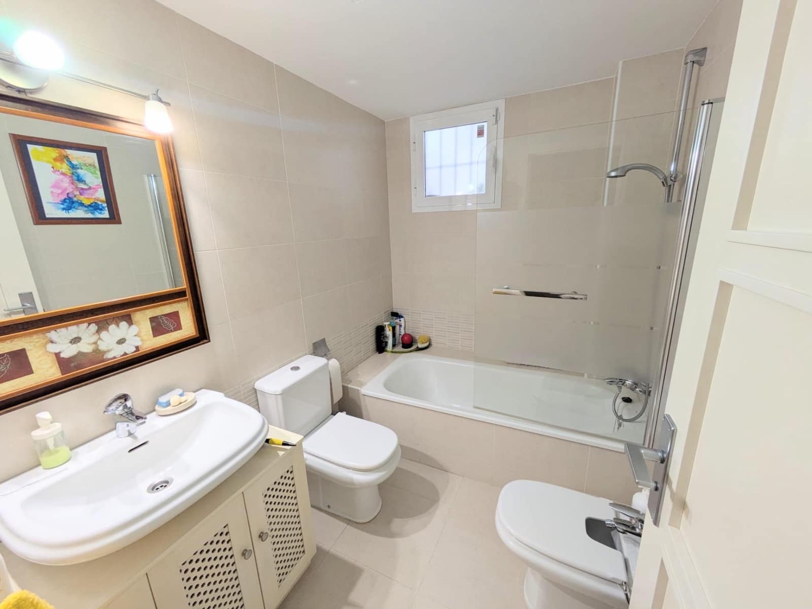 3 sypialnia Apartament na sprzedaż w Torrequebrada z basenem garażem - 560 000 € (Ref: 9791125)