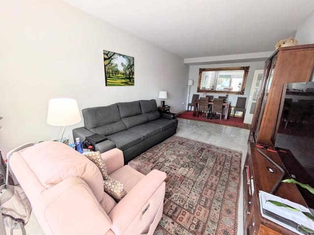 3 sypialnia Apartament na sprzedaż w Torrequebrada, Benalmádena z basenem garażem - 560 000 € (Ref: 9791125)