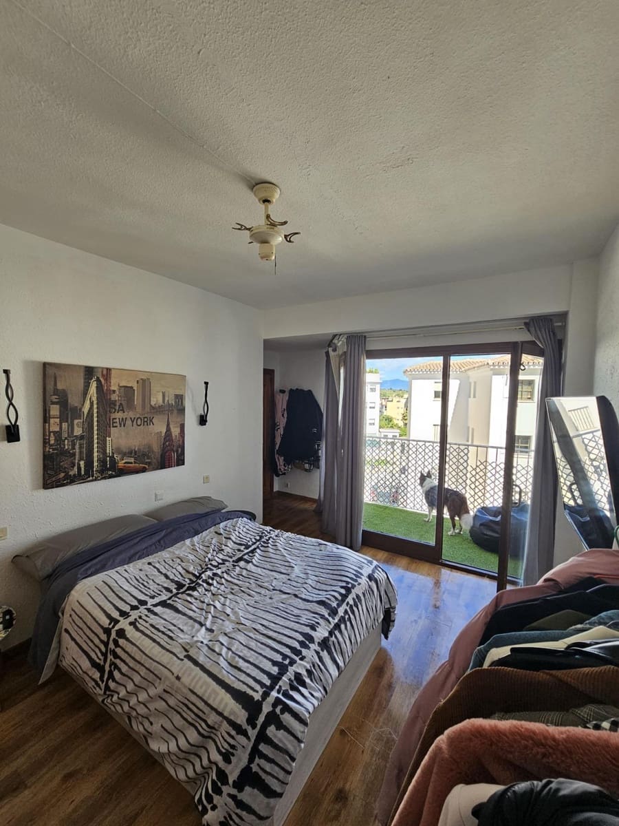 2 bedroom Apartment for sale in Torremolinos - € 320,000 (Ref: 9791126)