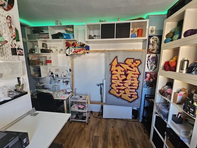 2 bedroom Apartment for sale in Torremolinos - € 320,000 (Ref: 9791126)