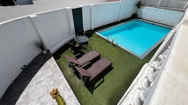 3 soveværelse Villa til salg i La Capellanía - El Higuerón, Benalmádena med swimmingpool garage - € 729.000 (Ref: 9791128)