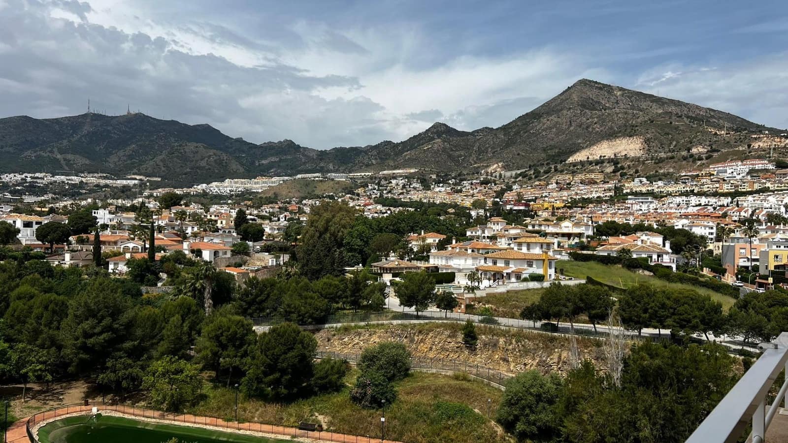 3 sovrum Lägenhet till salu i Arroyo de la Miel med pool garage - 455 000 € (Ref: 9797214)