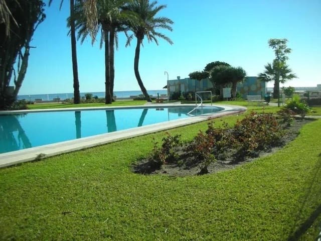 Studio na sprzedaż w Torremolinos z basenem garażem - 390 000 € (Ref: 9813344)