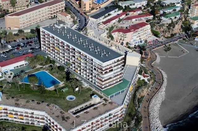 Studio na sprzedaż w Torremolinos z basenem garażem - 390 000 € (Ref: 9813344)