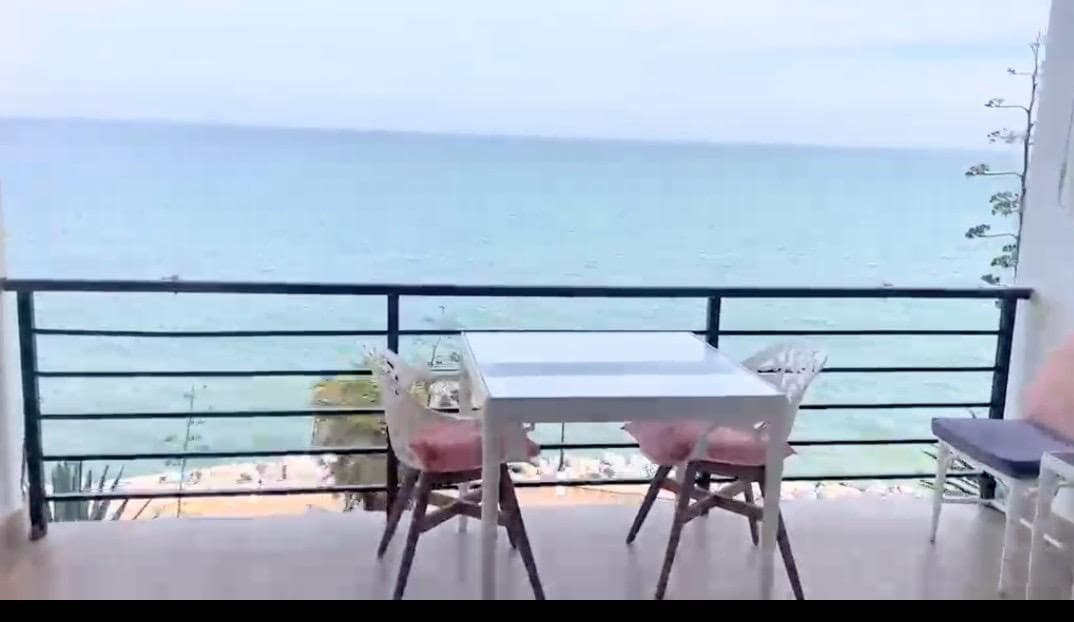 Studio for sale in Torremolinos with pool garage - € 390,000 (Ref: 9813344)