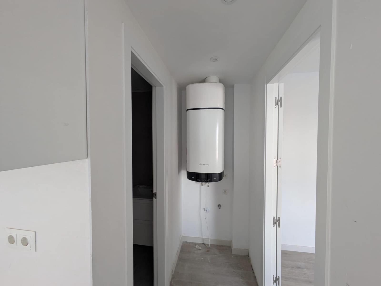 1 makuuhuone Kattohuoneisto myytävänä paikassa Fuengirola - 244 000 € (Ref: 9818298)