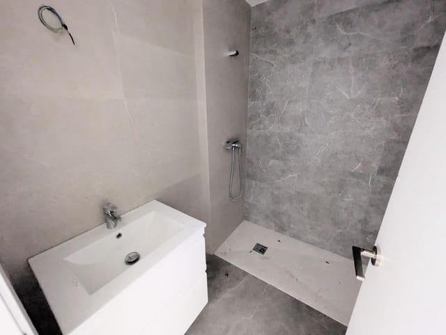 1 makuuhuone Kattohuoneisto myytävänä paikassa Los Pacos, Fuengirola - 244 000 € (Ref: 9818298)