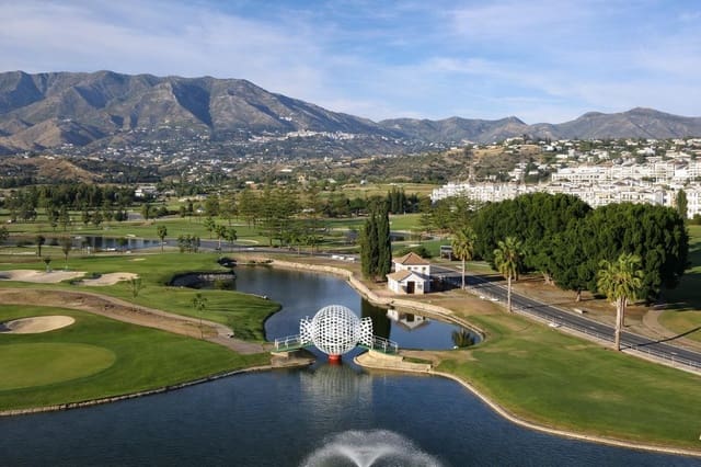 4 sovrum Villa till salu i Mijas Golf, Mijas med pool garage - 1 750 000 € (Ref: 9818300)