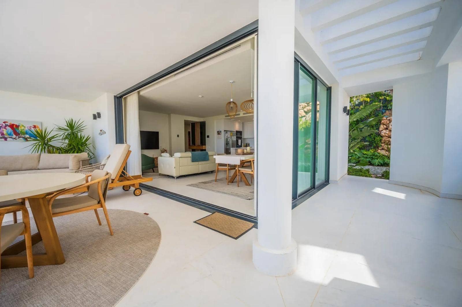 3 bedroom Apartment for sale in Ojen with pool garage - € 1,250,000 (Ref: 9820586)