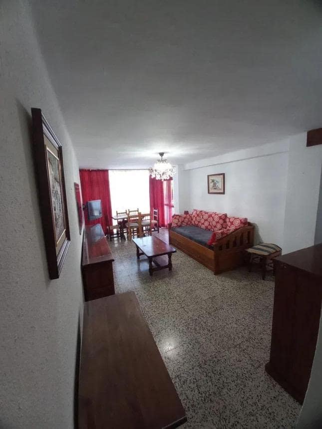 2 makuuhuone Asunto myytävänä paikassa Benalmadena mukana uima-altaan - 280 000 € (Ref: 9822991)