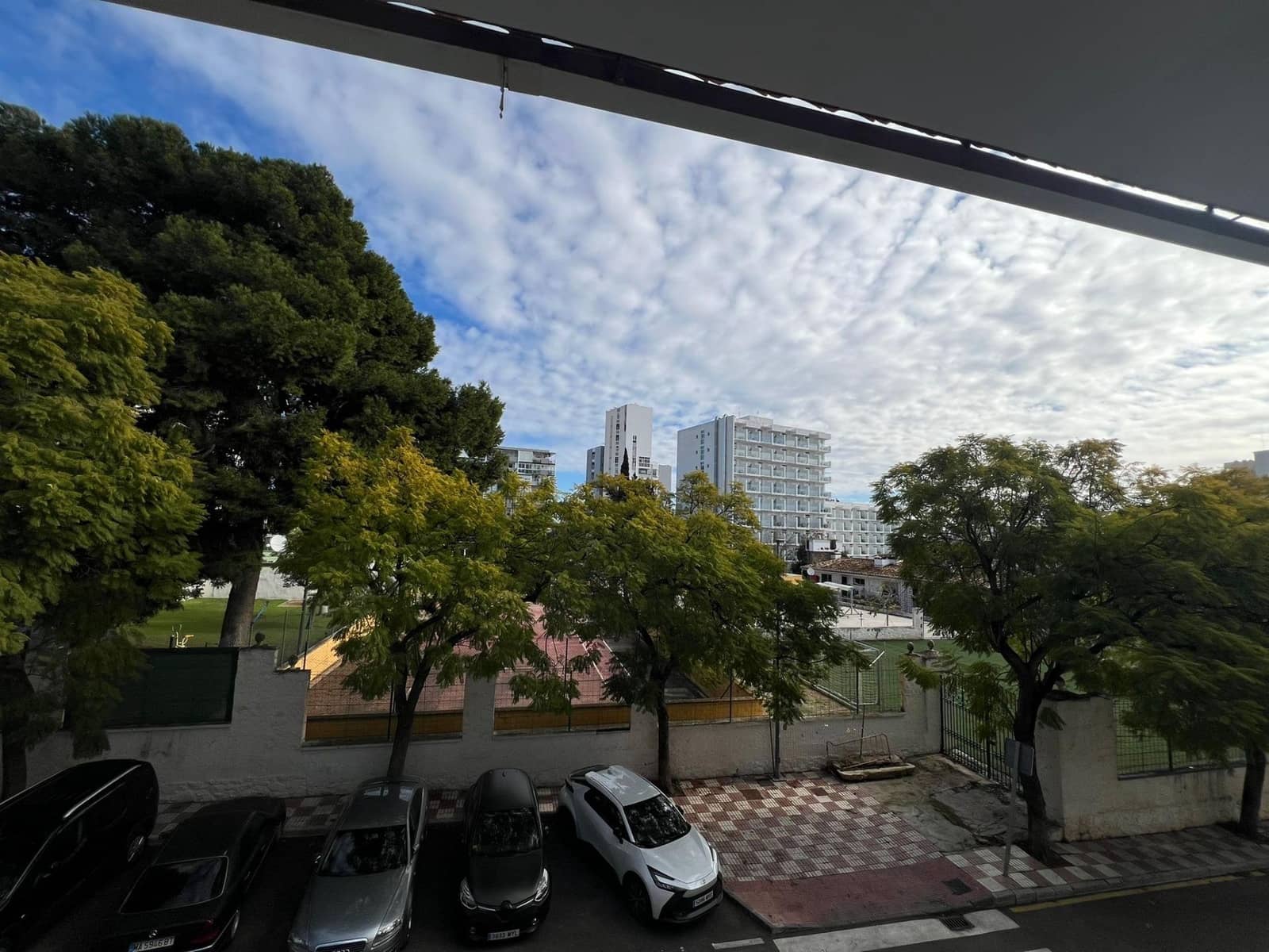4 quarto Moradia em Banda para venda em Benalmadena com garagem - 437 000 € (Ref: 9833726)