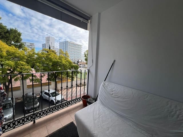 4 quarto Moradia em Banda para venda em Benalmádena com garagem - 437 000 € (Ref: 9833726)