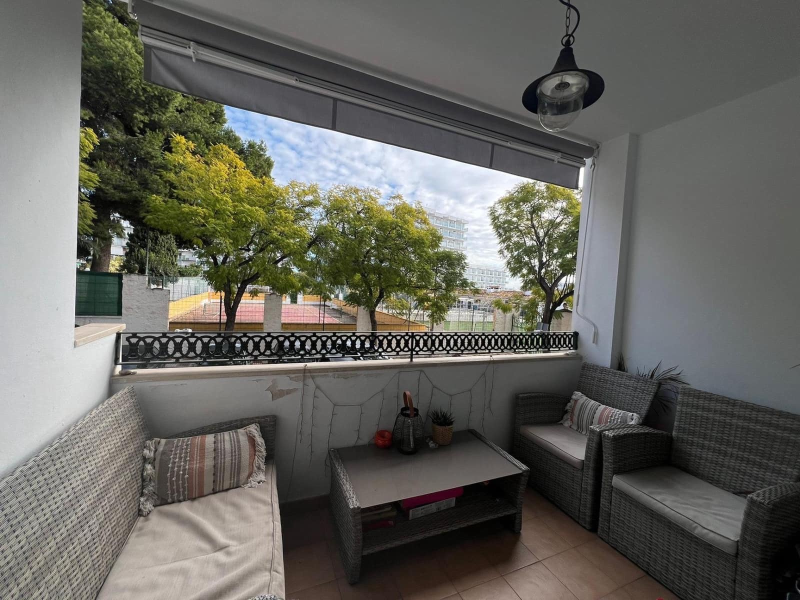 4 quarto Moradia em Banda para venda em Benalmadena com garagem - 437 000 € (Ref: 9833726)
