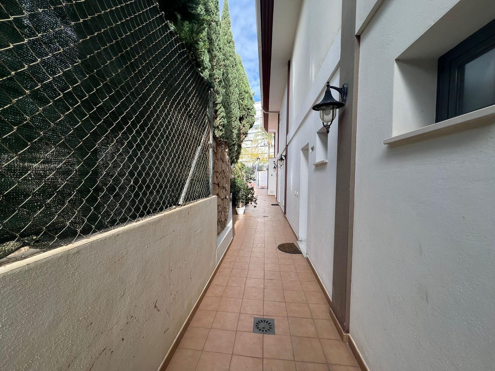 4 quarto Moradia em Banda para venda em Benalmadena com garagem - 437 000 € (Ref: 9833726)