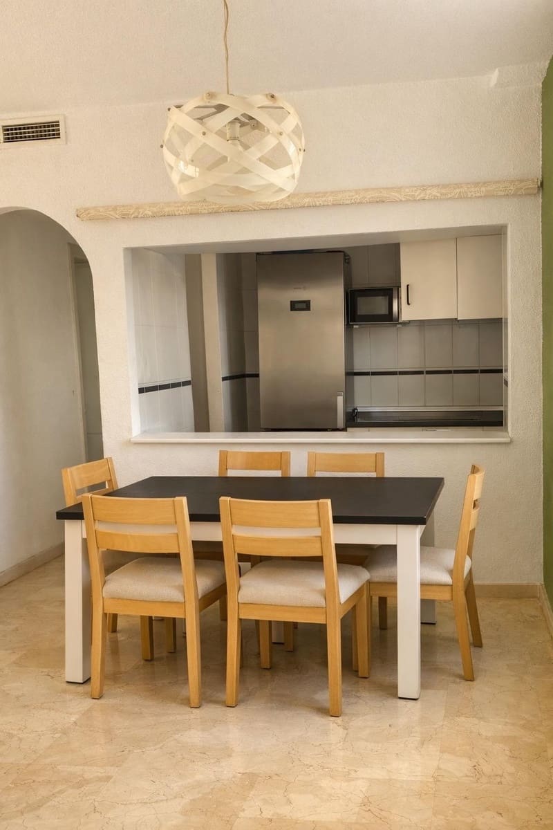 2 soverom Leilighet til salgs i Torrequebrada med svømmebasseng garasje - € 295 000 (Ref: 9836309)