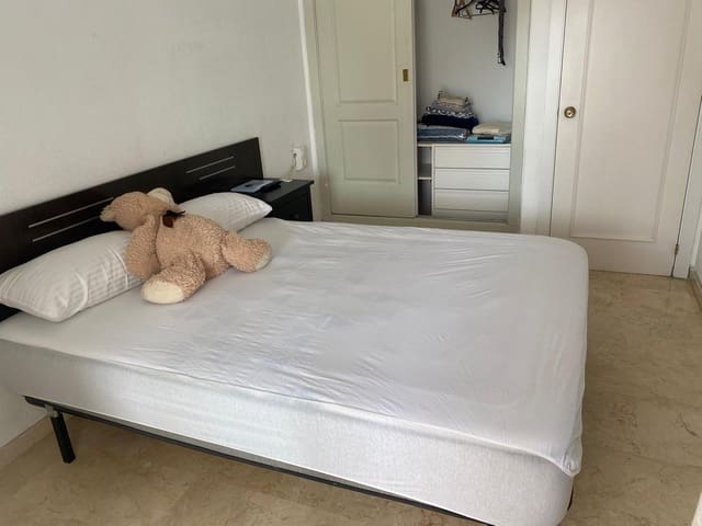 2 soverom Leilighet til salgs i Zona Centro Comercial Torrequebrada, Benalmádena med svømmebasseng garasje - € 295 000 (Ref: 9836309)