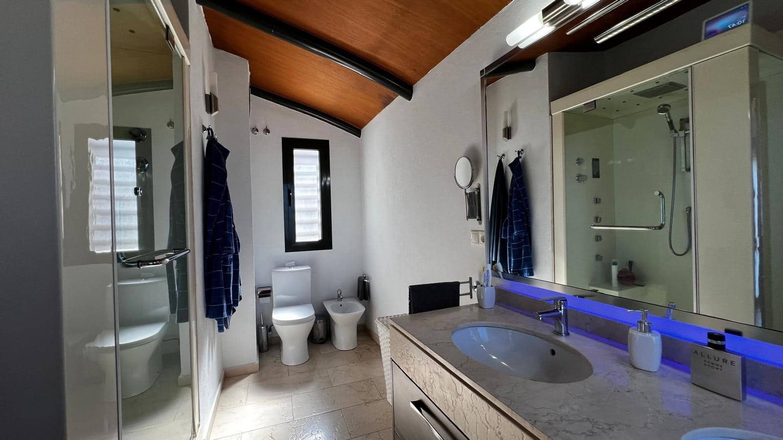 4 slaapkamer Villa te koop in Fuengirola met zwembad garage - € 720.000 (Ref: 9839320)