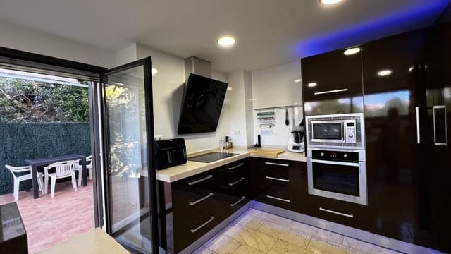 4 slaapkamer Villa te koop in Fuengirola met zwembad garage - € 720.000 (Ref: 9839320)