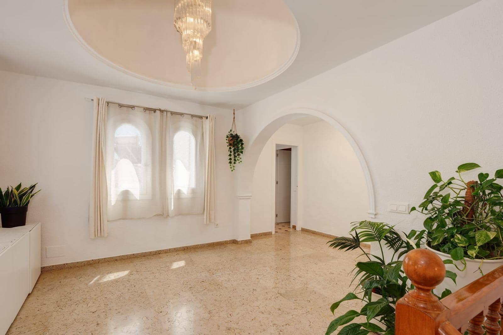 3 chambre Villa/Maison à vendre à Fuengirola avec piscine garage - 899 000 € (Ref: 9843464)