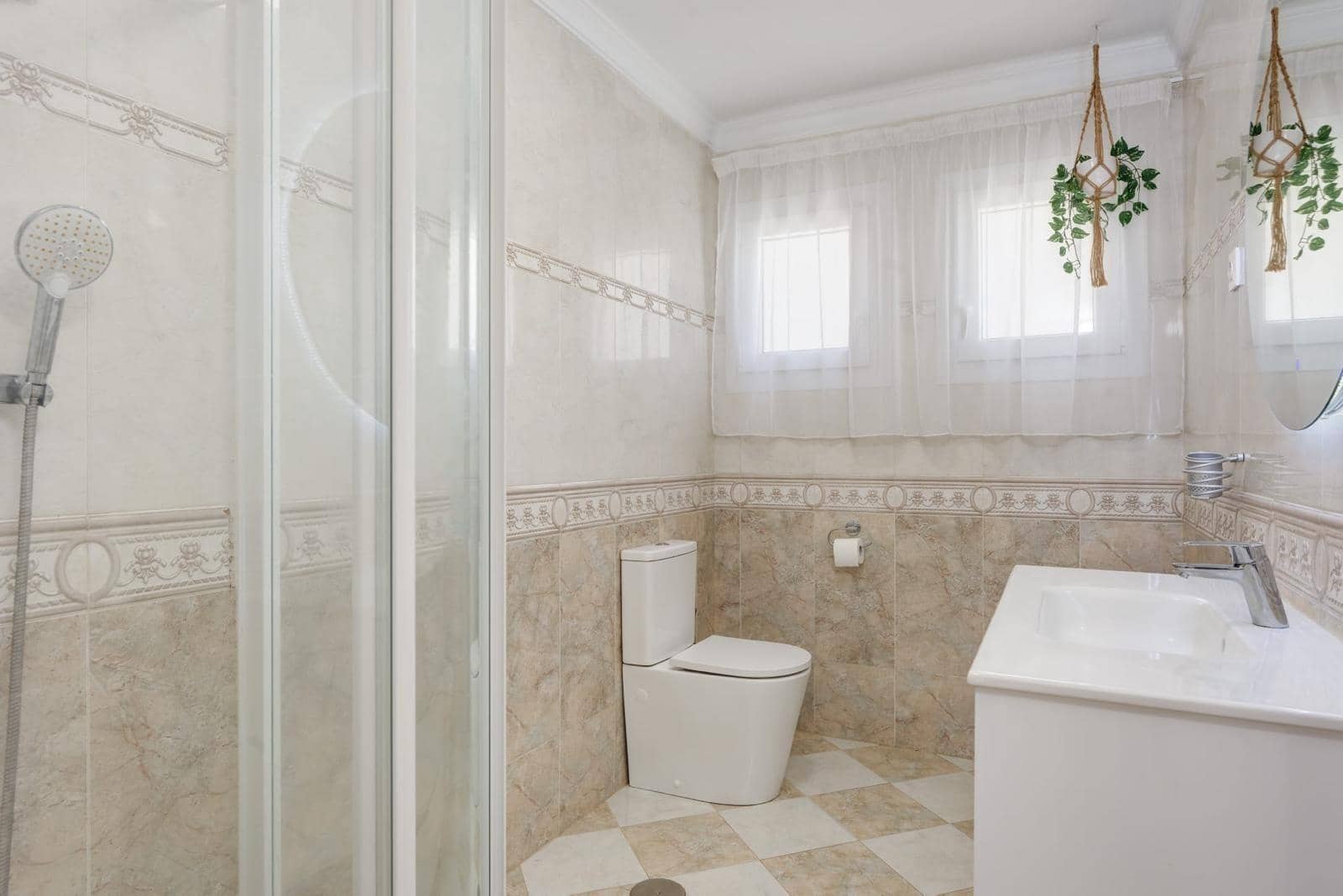 3 chambre Villa/Maison à vendre à Fuengirola avec piscine garage - 899 000 € (Ref: 9843464)
