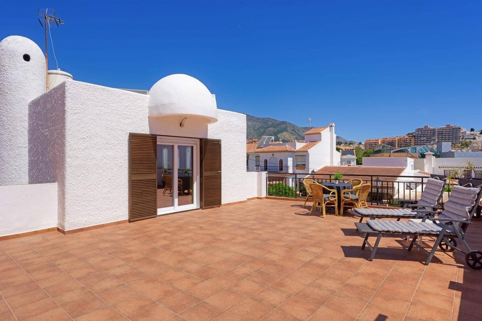 3 chambre Villa/Maison à vendre à Fuengirola avec piscine garage - 899 000 € (Ref: 9843464)