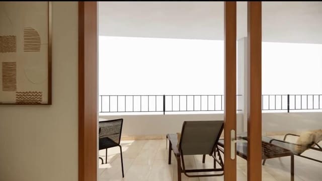 3 soveværelse Lejlighed til salg i Los Monteros, Marbella med swimmingpool garage - € 670.000 (Ref: 9843465)