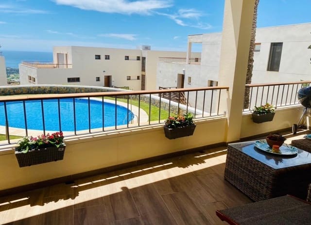 3 soveværelse Lejlighed til salg i Los Monteros, Marbella med swimmingpool garage - € 670.000 (Ref: 9843465)