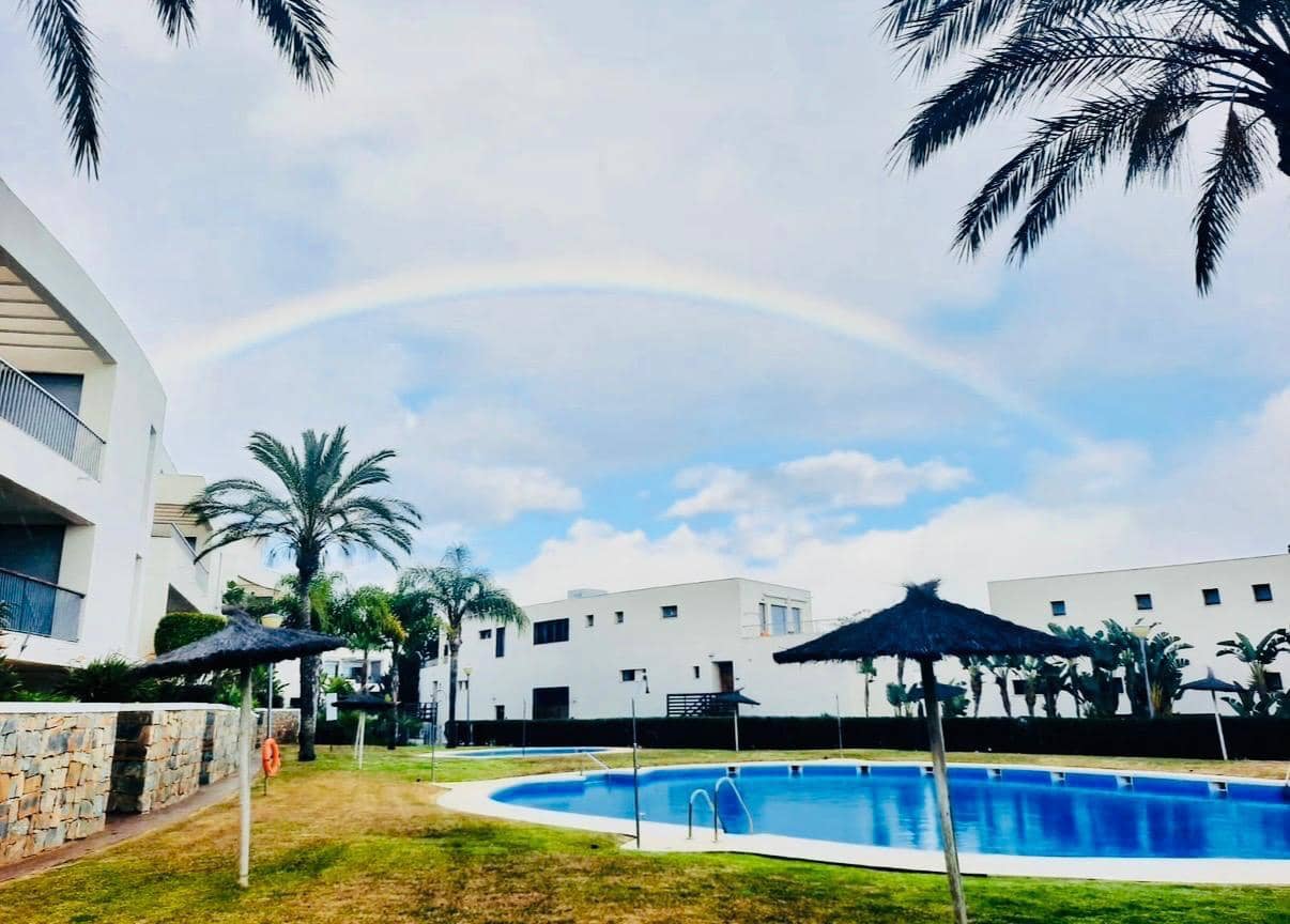 3 soveværelse Lejlighed til salg i Los Monteros med swimmingpool garage - € 670.000 (Ref: 9843465)