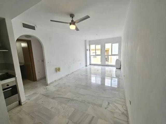 1 sovrum Lägenhet till salu i Las Cañadas, Mijas med garage - 225 000 € (Ref: 9851845)