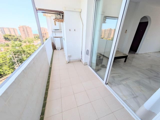 2 makuuhuone Huoneisto myytävänä paikassa Torremolinos - 275 000 € (Ref: 9873585)