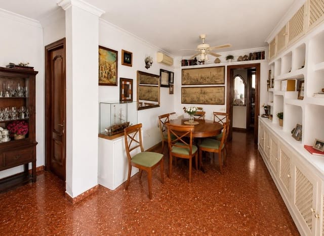 4 makuuhuone Kattohuoneisto myytävänä paikassa Pinares de San Antón, Málaga kaupunki - 594 000 € (Ref: 9878931)