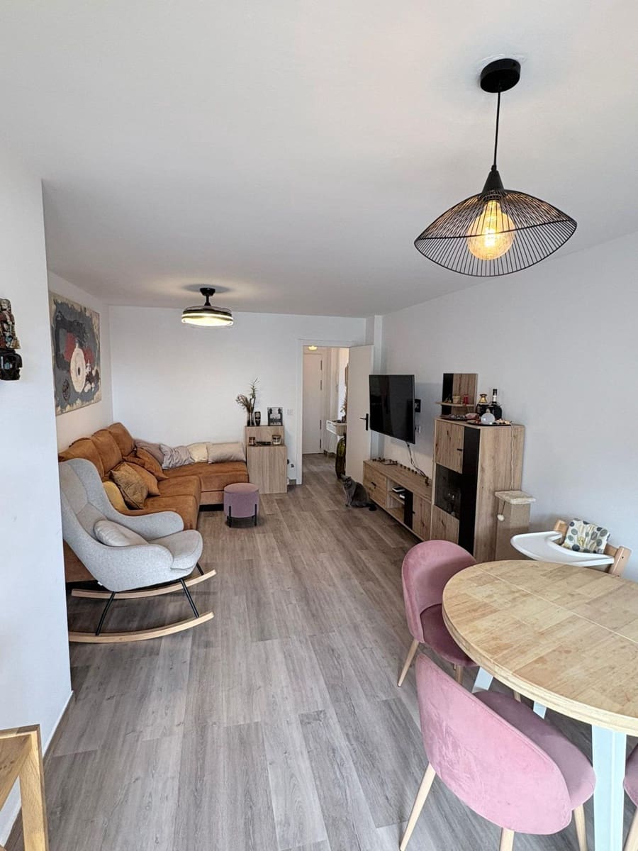 3 makuuhuone Huoneisto myytävänä paikassa Fuengirola mukana 
autotalli - 380 000 € (Ref: 9878932)