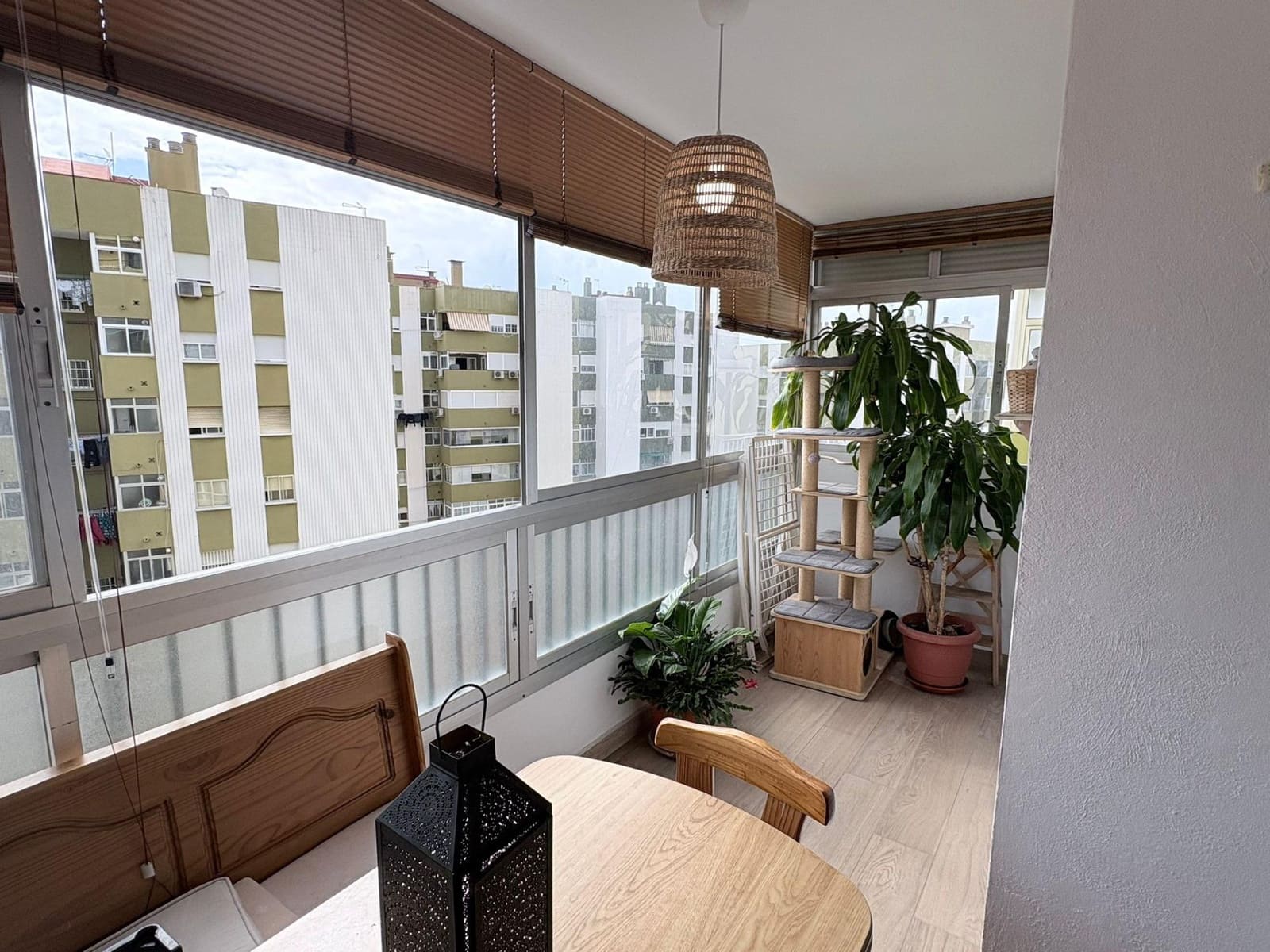 3 makuuhuone Huoneisto myytävänä paikassa Fuengirola mukana 
autotalli - 380 000 € (Ref: 9878932)