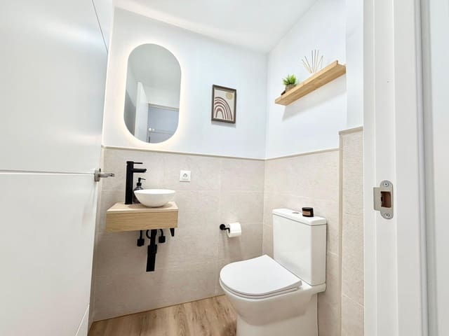 2 sovrum Lägenhet till salu i Arroyo de la Miel, Benalmádena med pool - 325 000 € (Ref: 9888982)