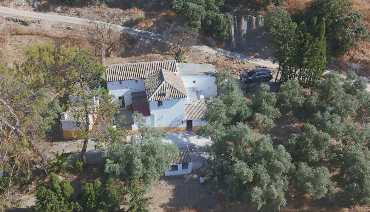3 bedroom Finca/Country House for sale in Villanueva de Algaidas with garage - € 179,000 (Ref: 9892439)