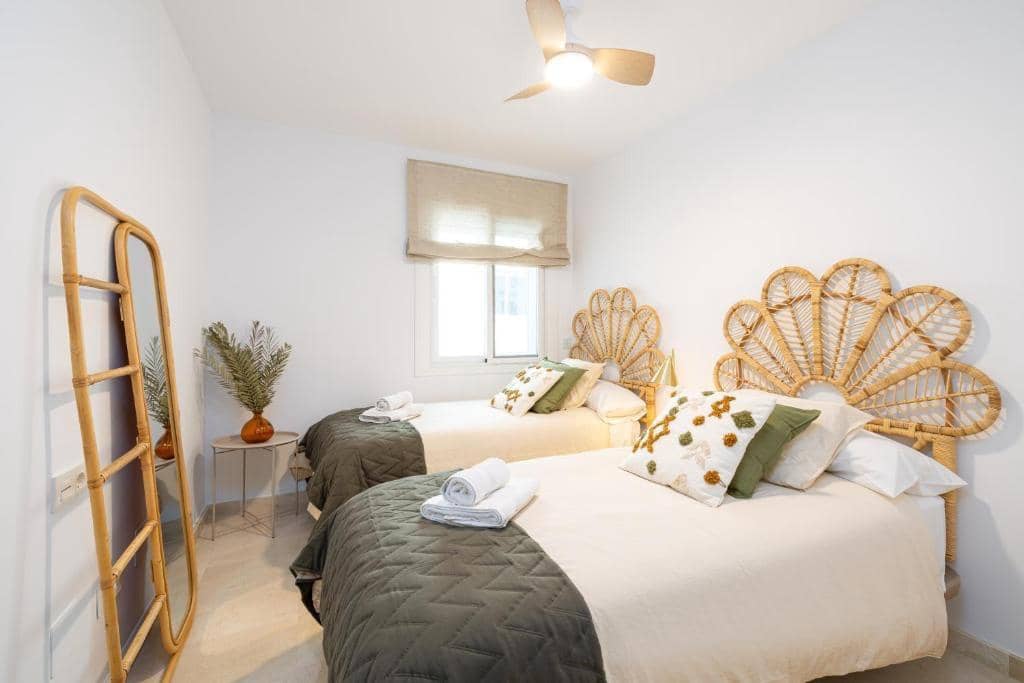 4 makuuhuone Asunto myytävänä paikassa Fuengirola - 495 000 € (Ref: 9896396)
