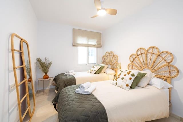 4 makuuhuone Asunto myytävänä paikassa Fuengirola - 495 000 € (Ref: 9896396)