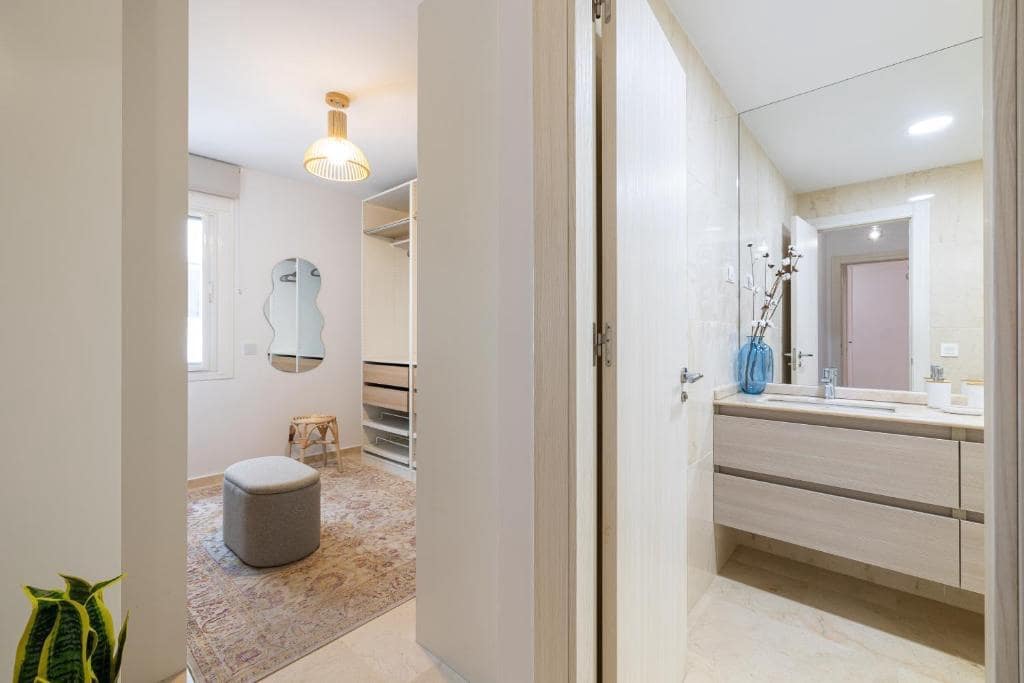 4 makuuhuone Asunto myytävänä paikassa Fuengirola - 495 000 € (Ref: 9896396)