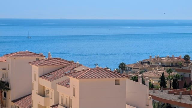 2 sovrum Lägenhet till salu i Torrequebrada, Benalmádena med pool garage - 336 000 € (Ref: 9908078)
