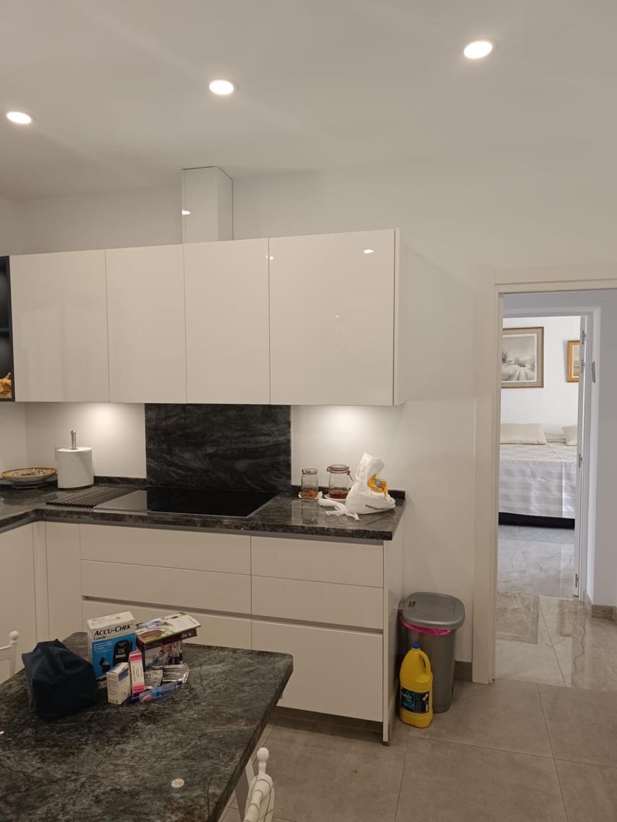4 bedroom Townhouse for sale in Benalmadena with pool garage - € 650,000 (Ref: 9924656)