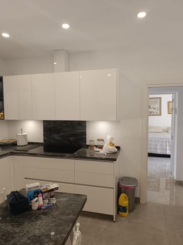Casa de 4 habitaciones en Benalmádena en venta con piscina garaje - 650.000 € (Ref: 9924656)