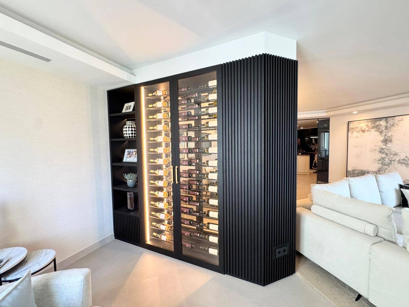3 bedroom Flat for sale in Puerto Banus with pool garage - € 2,333,000 (Ref: 9930816)