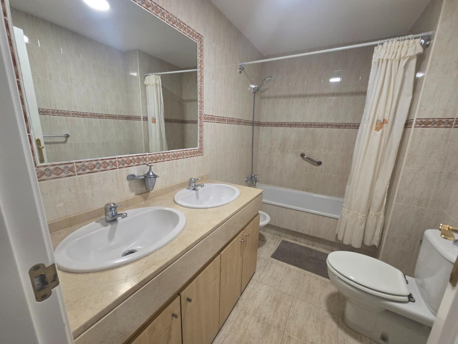 3 soverom Leilighet til salgs i Torrequebrada med svømmebasseng - € 425 000 (Ref: 9936457)
