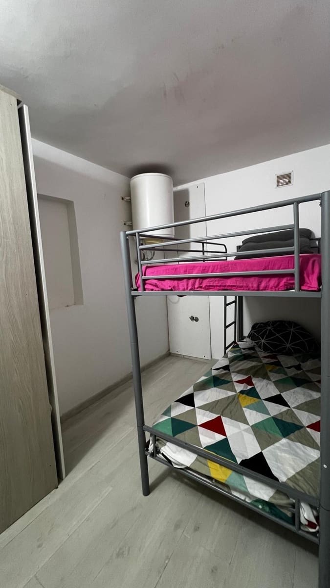 3 soveværelse Villa til salg i Fuengirola med swimmingpool - € 270.000 (Ref: 9936460)