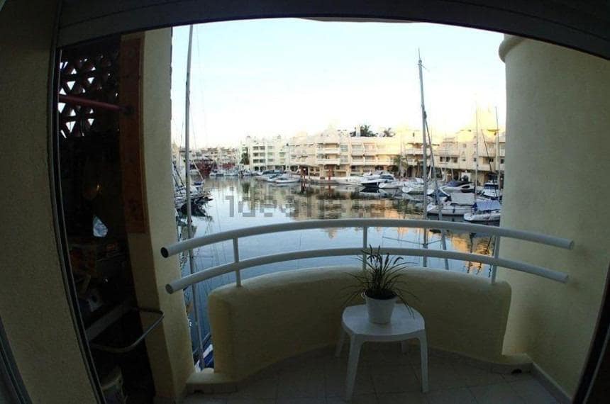 Piso de 2 habitaciones en Benalmádena en venta con piscina garaje - 720.000 € (Ref: 9938275)