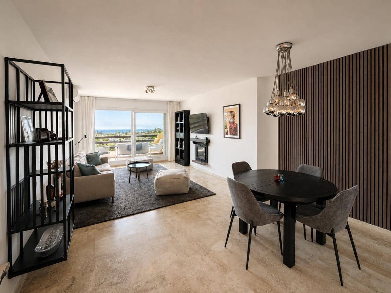 2 slaapkamer Penthouse te koop in Estepona met zwembad garage - € 375.000 (Ref: 9945779)