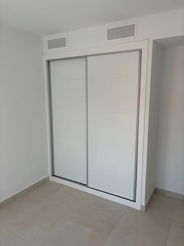 3 soverom Rekkehus til salgs i Las Lagunas de Mijas, Mijas med svømmebasseng garasje - € 455 000 (Ref: 9958042)
