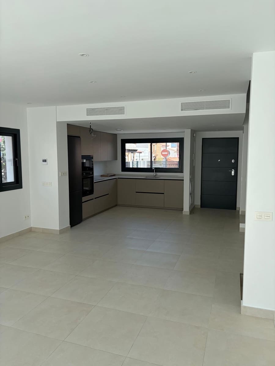 3 bedroom Terraced Villa for sale in Las Lagunas de Mijas with pool garage - € 455,000 (Ref: 9958042)