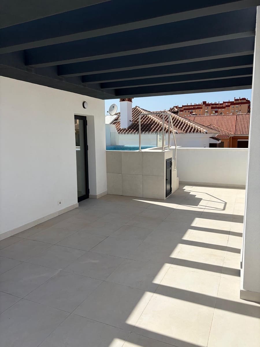 3 bedroom Terraced Villa for sale in Las Lagunas de Mijas with pool garage - € 455,000 (Ref: 9958042)